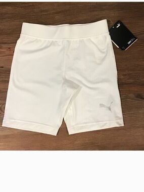 NWT Puma boys Drycell white shorts New Retail $30